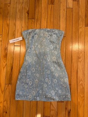 light blue floral strapless mini dress